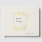 Elegante Floral Crest Classic Botanische bruiloft Gastenboek (Voorkant)