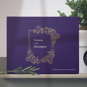 Elegante Floral Crest Classic Botanische bruiloft Gastenboek