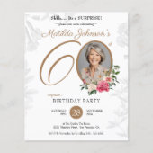 Elegante Floral Surprise 60ste verjaardag uitnodig (Voorkant)