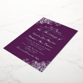 Elegante formele Plum Paarse & Zilveren bruiloft Folie Uitnodiging (Gedraaid)