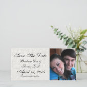 Elegante formele witte damast kant brokaat save the date (Staand voorkant)