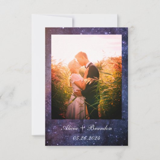 Elegante foto Galaxy Stars hemelse tekst bruiloft Save The Date (Voorkant)