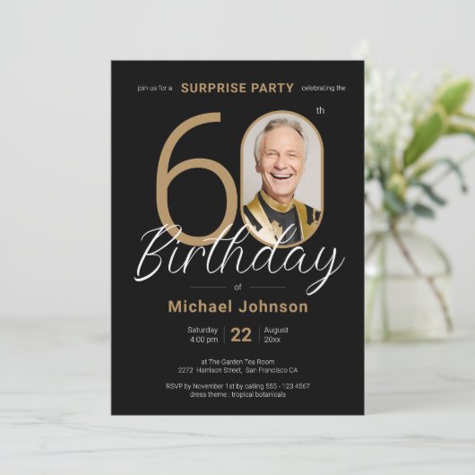 Elegante foto Gold Black Surprise 60e verjaardag Kaart (Staand voorkant)
