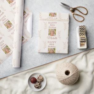 Elegante foto laat botanische 80e verjaardag zien cadeaupapier