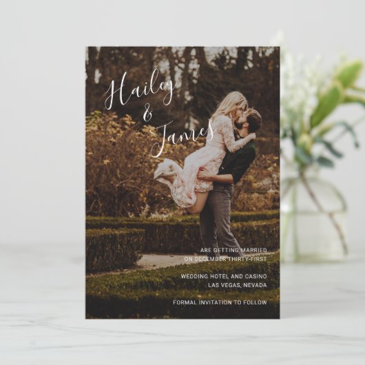 Elegante foto moderne bruiloft save the date (Staand voorkant)