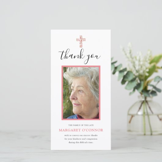 Elegante foto Roze Bloemen Memorial Dank u Kaart (Staand voorkant)