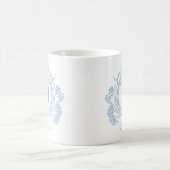 Elegante  Franse Blauwe Bloemkam Monogram Koffiemok (Center)