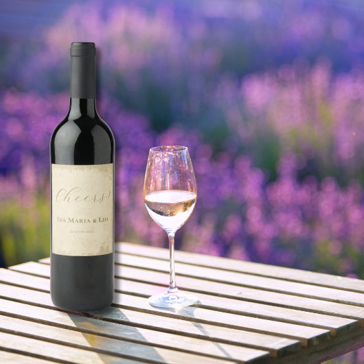 Elegante gebroken witte grunge rand wijn etiket