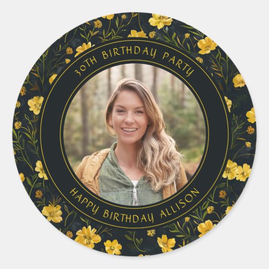 Elegante gele boterbloem bloemen verjaardagsfeestj ronde sticker (Voorkant)