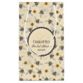 Elegante Gele Bruid-tot-Bij-Fleurige Bruiloftfeest Klein Cadeauzakje (Achterkant)