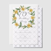 Elegante gele narcissen Floral 70e verjaardag Vellum Uitnodigingen (Offset (Uitnodiging))