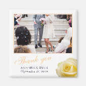 Elegante Gele Rose Bloemen Foto Dank u Bruiloft Magneet (Voorkant)