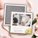 Elegante Gele Rose Bloemen Foto Dank u Bruiloft Magneet<br><div class="desc">Een favoriete trouwmagneet met een trouwfoto, bruid en bruidegom namen en trouwdatum. Personaliseer met uw trouwfoto en andere details. De tekst is in een script en de achtergrond is wit. Een bloemengunsmagneet met een prachtige gele roos. Een elegante en stijlvolle bedankmagneet - geweldig als cadeau voor uw bruiloftsgasten. Vind overeenkomende...</div>