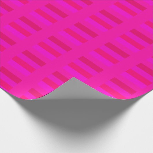 Elegante geometrische Fuchsia, rood en schokkend r Cadeaupapier (Hoek)