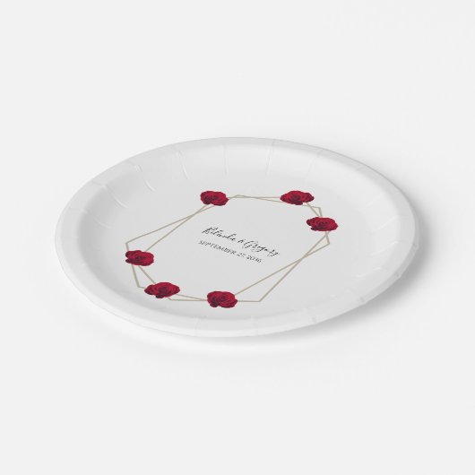 Elegante Geometrische Rode Roos Trouwdag Papieren Bordje (Gekanteld)