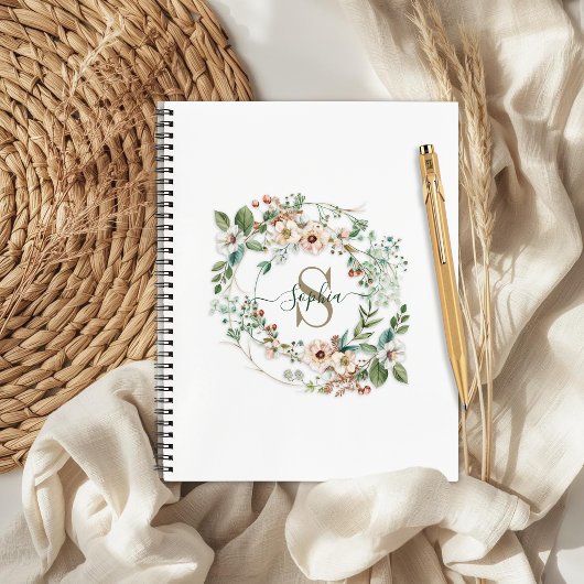 Elegante gepersonaliseerde bloemrijke monogram naa notitieboek