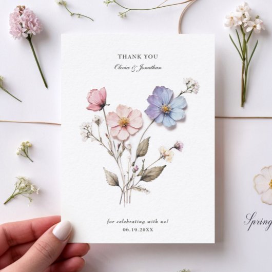 Elegante geperste bloemen bruiloft bedankkaart