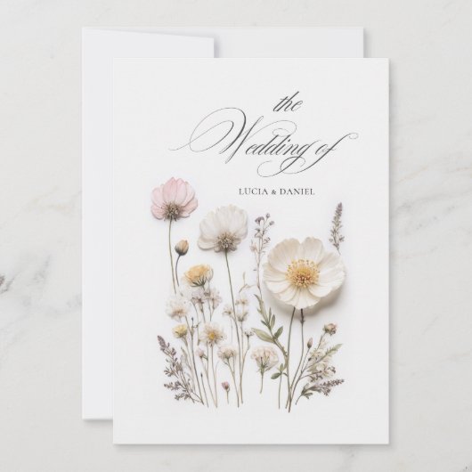 Elegante geperste bloemen Chic bruiloft uitnodigin Kaart (Voorkant)