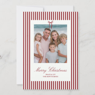 Elegante gestreepte kerstboog familie kerstfoto feestdagenkaart