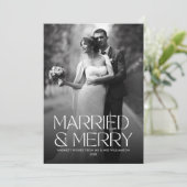 Elegante getrouwde en vrolijke pasgetrouwde foto feestdagenkaart (Staand voorkant)