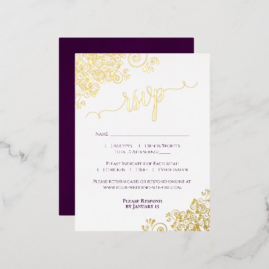 Elegante Gold Foil Plum Paarse bruiloft RSVP Kaart (Voorkant / Achterkant)