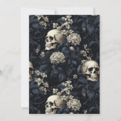 Elegante Gotische Skulls & Bloemen Bruiloft Kaart (Achterkant)