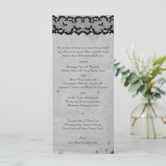 Elegante Gotische Vleermuis Kant Posh Bruiloft Men Menu (Staand voorkant)