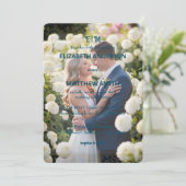 Elegante Goud & Wit Overlay foto Bloemen bruiloft Kaart (Staand voorkant)