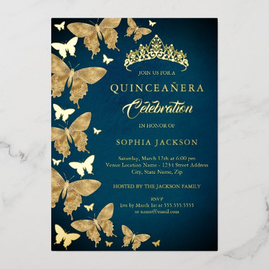Elegante gouden blauwe vlinder Quinceanera Folie Uitnodiging (Voorkant)