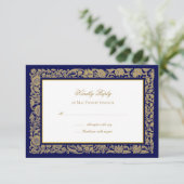 Elegante gouden bloemen en donkerblauwe bruiloft RSVP kaartje (Staand voorkant)