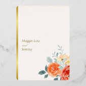 Elegante Gouden Blush Bloemrijke Script Bruiloft G Folie Uitnodiging (Achterkant)
