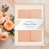 Elegante gouden filigraan op witte bruiloft uitnodigingen wikkel