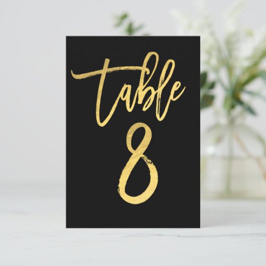 Elegante gouden folie moderne script tafelnummer 8 (Staand voorkant)