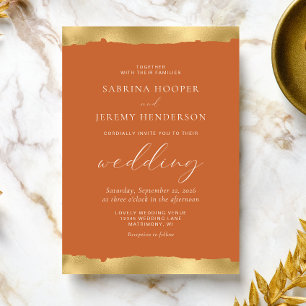Elegante gouden gescheurde rand verbrande oranje t kaart
