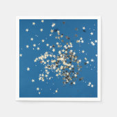 Elegante gouden glinstersterren op blauwe papieren servet (Voorkant)