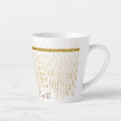 Elegante Gouden Glitter Monogram Naam Latte Mok (Rechts)