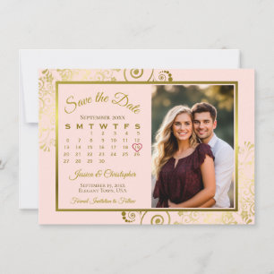Elegante gouden krullen op roze kalender foto brui save the date