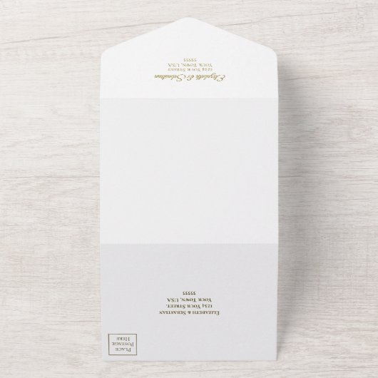 Elegante gouden krullen & wervelingen op witte bru all in one uitnodiging (Buitenkant)