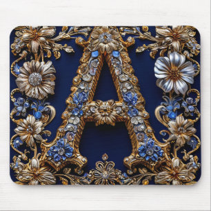 Elegante gouden letter "A" met sierlijke bloemende Muismat