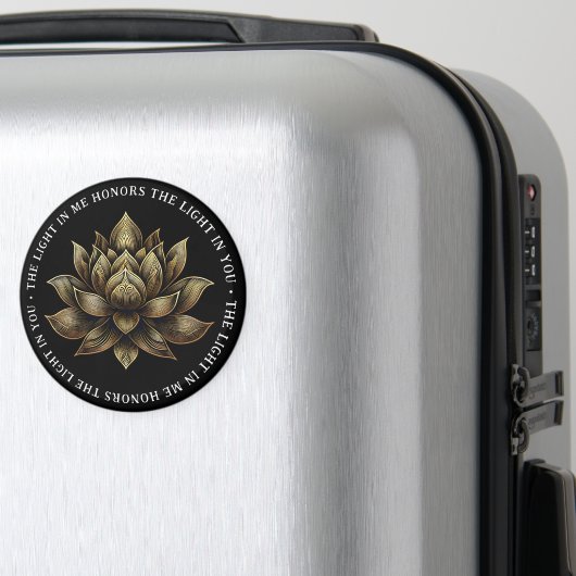 Elegante gouden lotusbloem Het licht in mij... Magneet (Insitu (bagage))