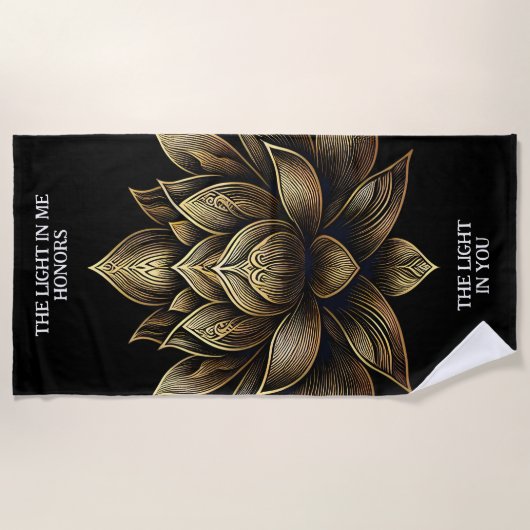 Elegante gouden lotusbloem Het licht in mij... Strandlaken (Voorkant)