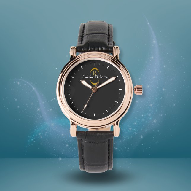 Elegante Gouden Monogram Zwarte Modern Horloge (Creator heeft geüpload)