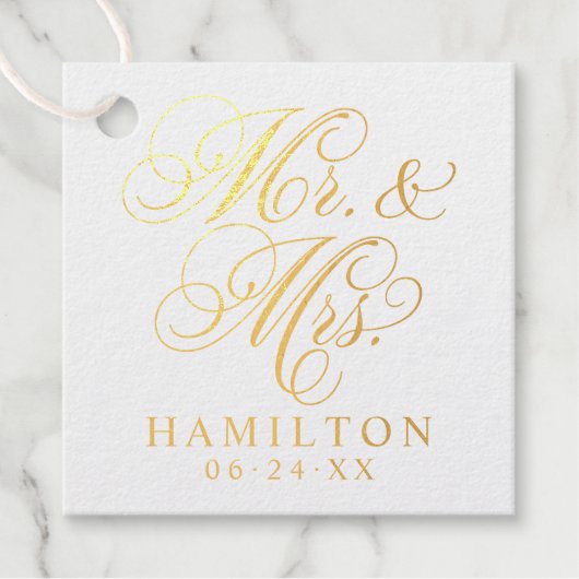 Elegante gouden Mr en Mrs script monogram Bedankjes Labels (Voorkant)