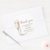 Elegante Gouden Parels en Prosecco Bruidsdouche Ronde Sticker (Envelop)