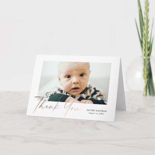 Elegante Gouden Script Babyfoto Bedankkaart (Voorkant)