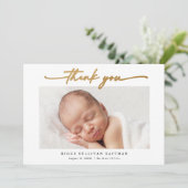 Elegante Gouden Script Foto Baby Bedankkaart (Staand voorkant)