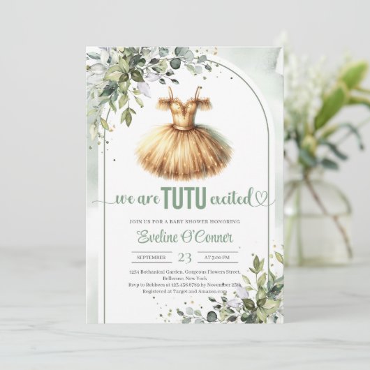 Elegante gouden tutu jurk groen gebogen meisje kaart (Staand voorkant)