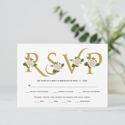Elegante gouden typografie en witte rozen RSVP-kaa RSVP Kaartje (Staand voorkant)