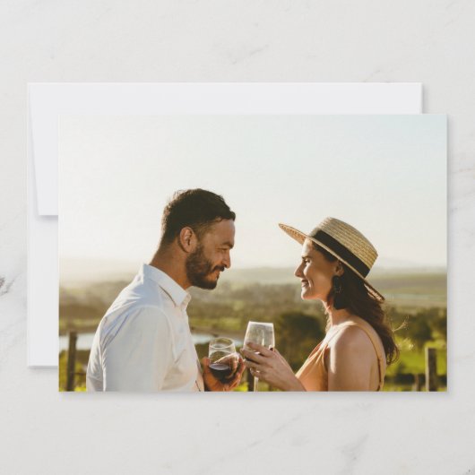 Elegante Grappige Gratis Drinken Foto Bruiloft Save The Date (Achterkant)