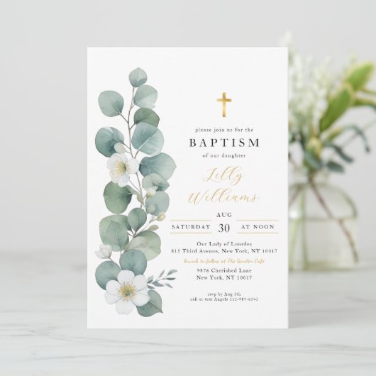 Elegante Greenery Gold Cross doop uitnodiging (Staand voorkant)